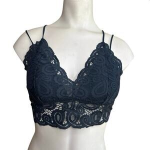 PINK by Victoria’s Secret Lace Bralette Black Size Medium RN54867